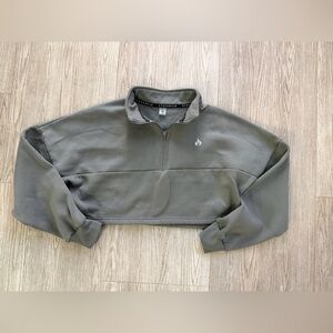 Ryderwear Light Gray Cropped Sweater - Size Large